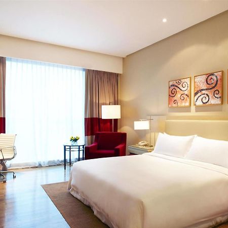 Hotel Four Points By Sheraton Kuching Exterior foto