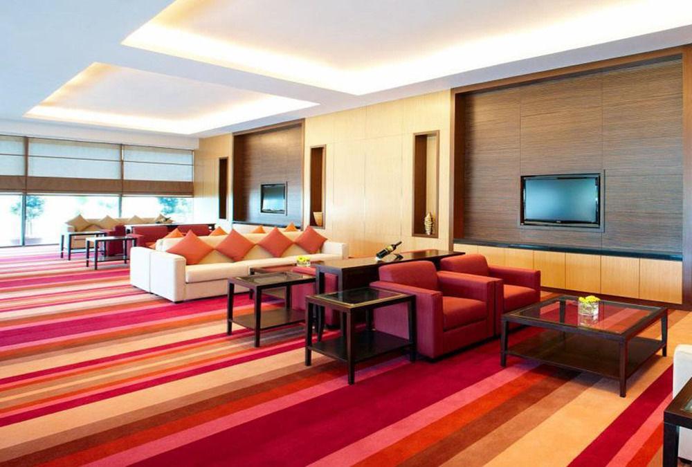 Hotel Four Points By Sheraton Kuching Exterior foto