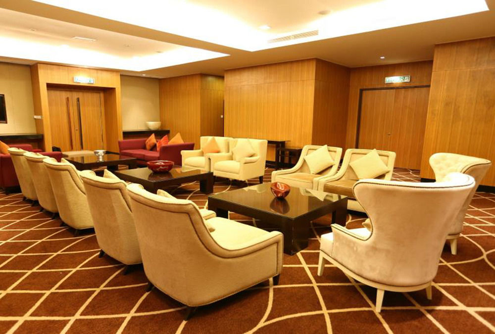 Hotel Four Points By Sheraton Kuching Exterior foto